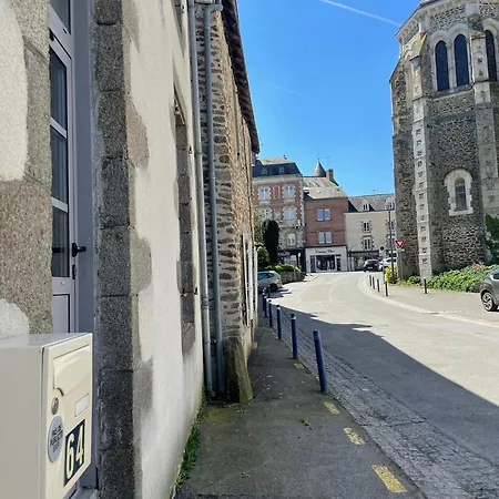 Appartamento En Roue Libre 45m2 Au Calme Centre-ville Rez-de-chaussée